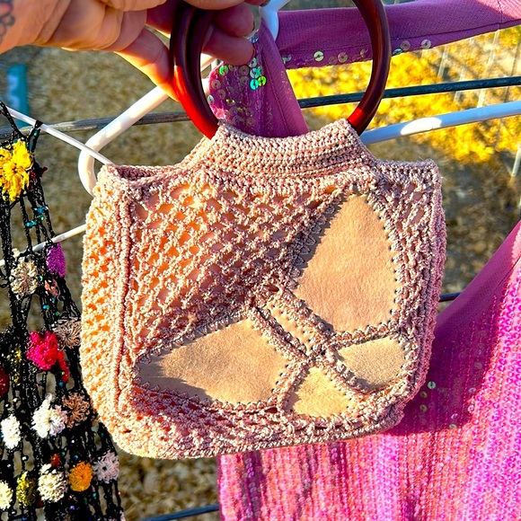 Nine West Dusty pinkBag  NWOT ! perfect for spring or summer mesh & suede inlay - Picture 1 of 5